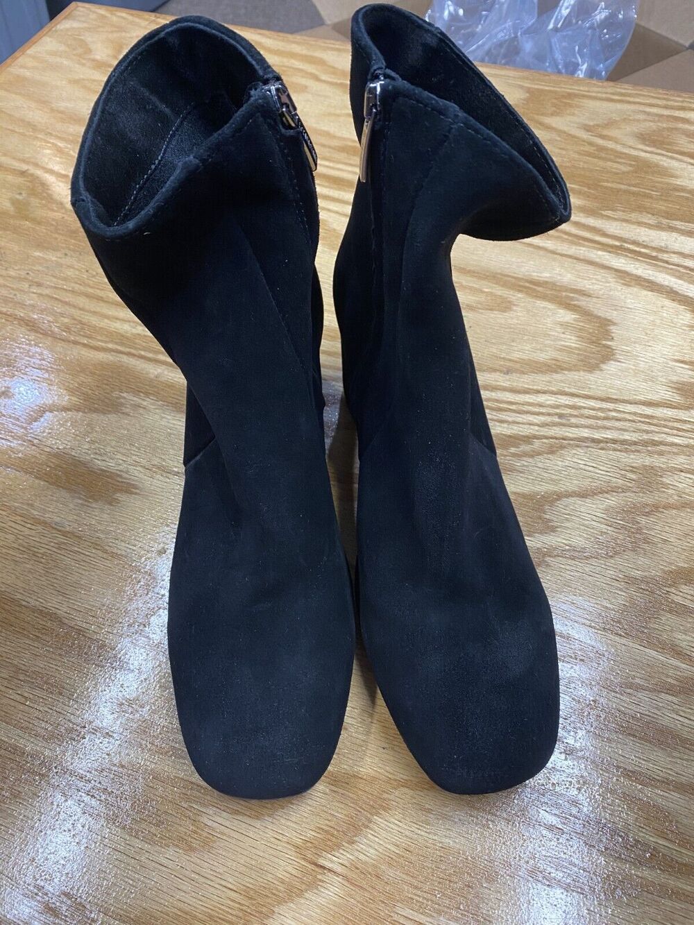 La Canadienne Montreal Bootie Boots Women's 8M Black Suede Side Zip Fashion S49